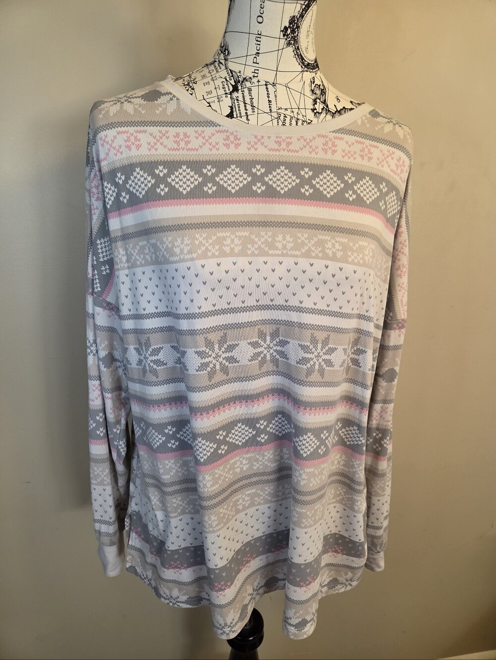 Simply Vera Vera Wang XL Fair Isle Snowflake Print Long Sleeve Lounge Tunic Top